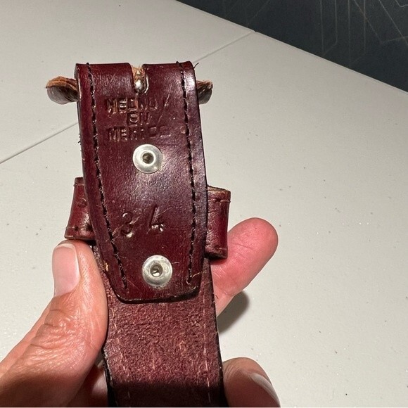 Mexican tooled leather belt - Picture 12 of 13